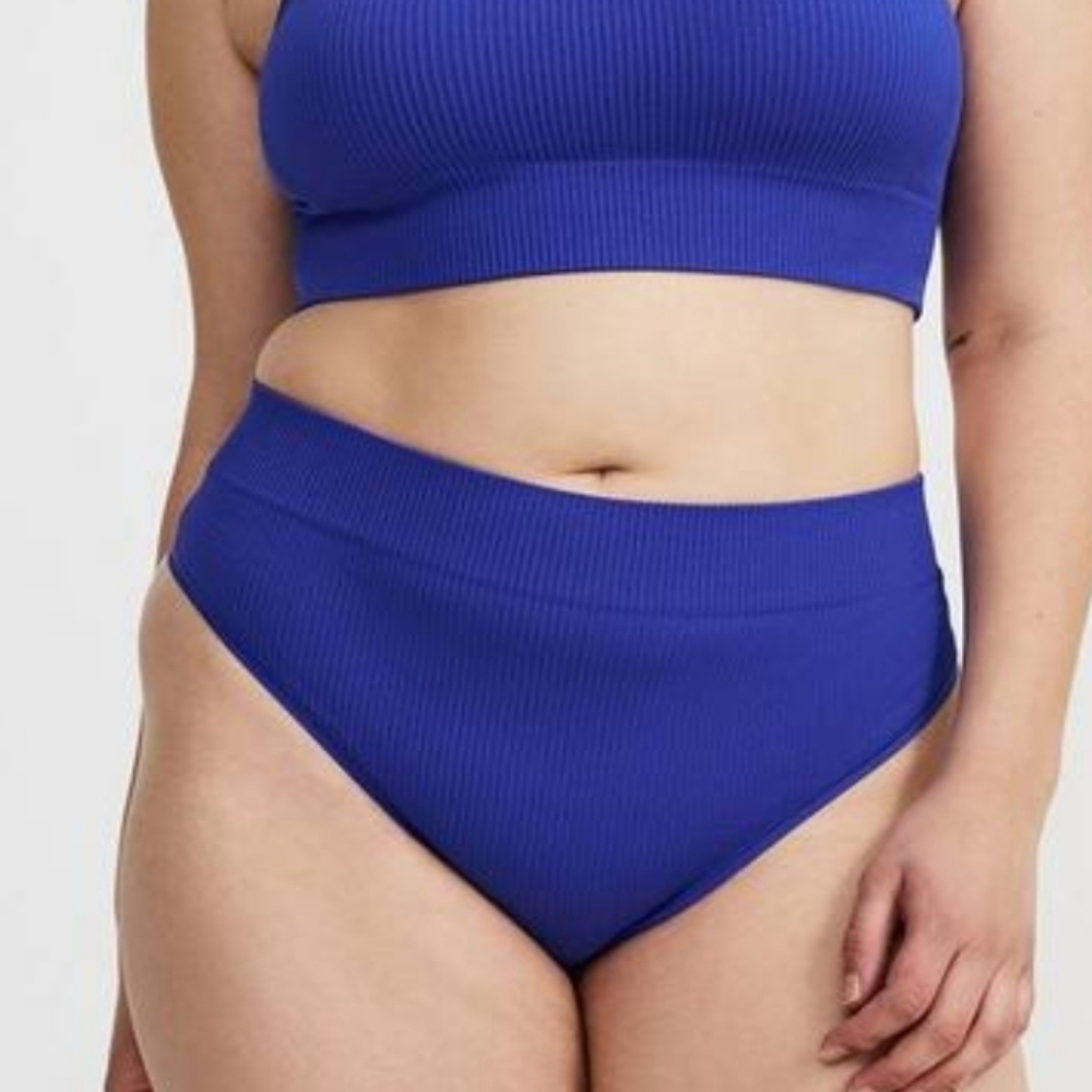 Bundle Of 3 Torrid Seamless Rib High-Rise Thong